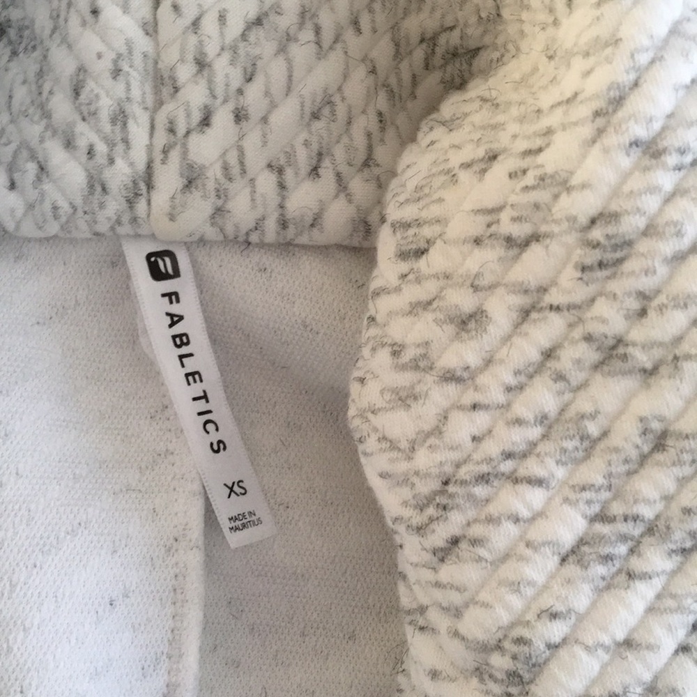 Fabletics Shacket - image 3